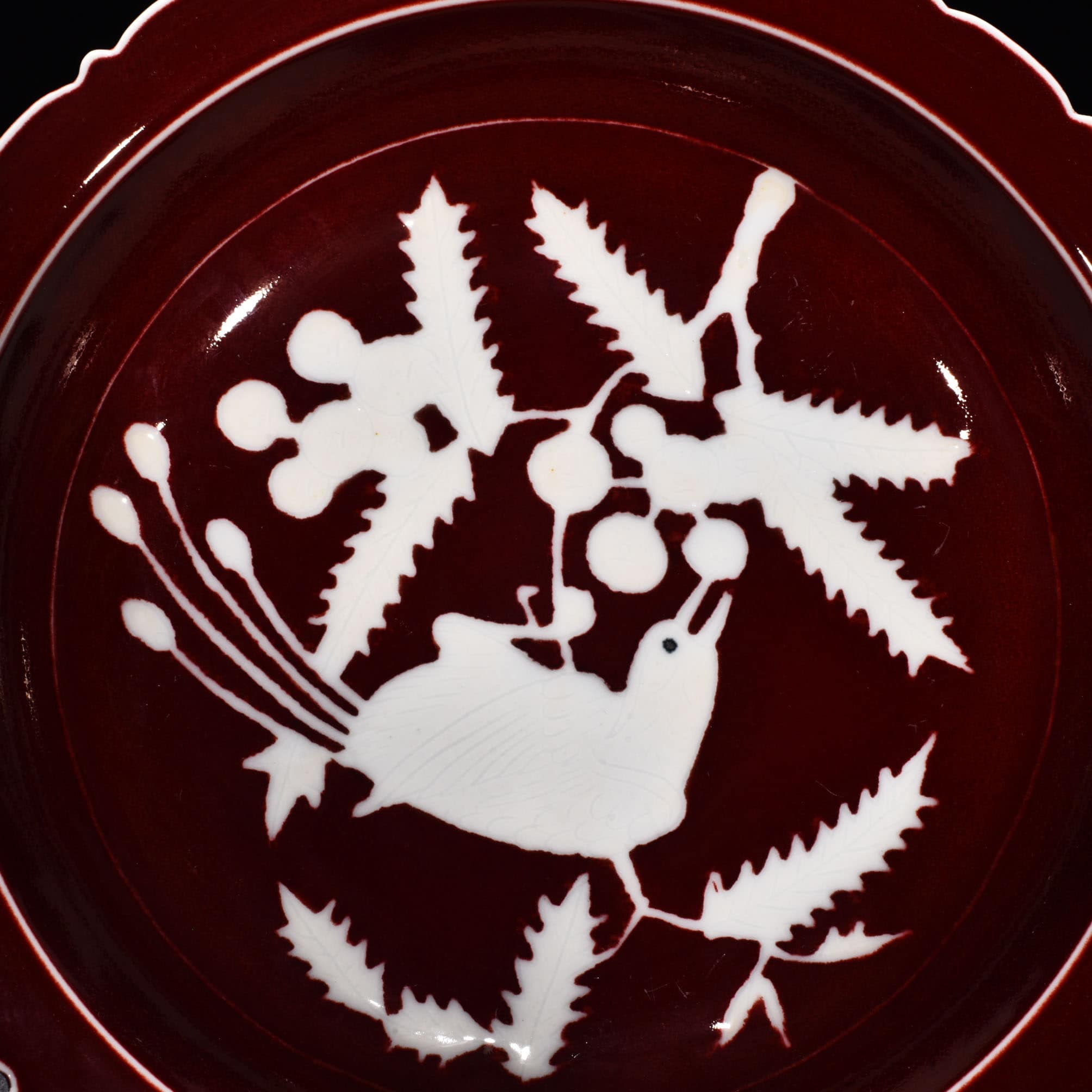 Ming dynasty Xuande Ji red glaze white rhombus plate