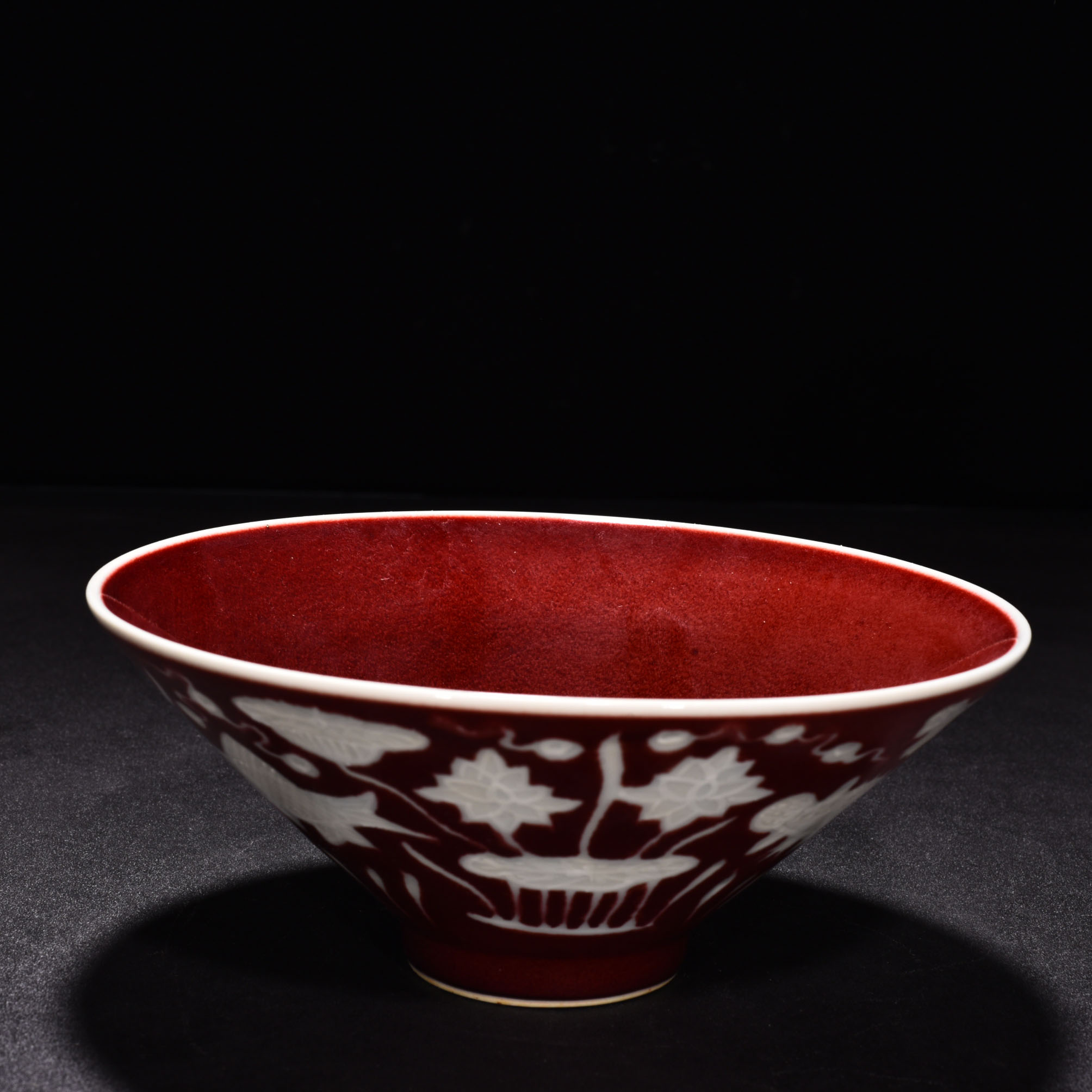 Ming Dyasty Xuande Ji red glaze bamboo hat bowl