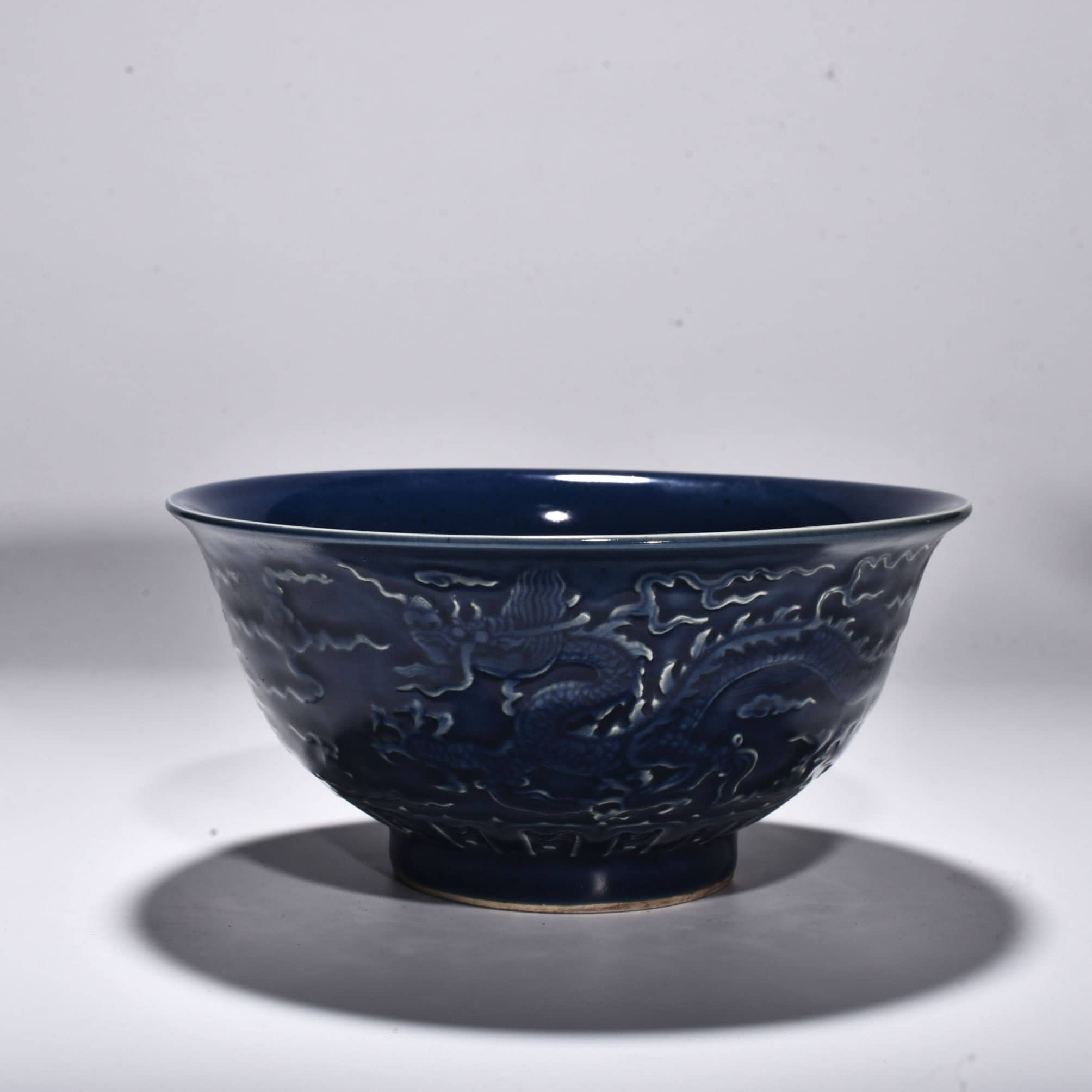 Ming Dynasty Xuande blue glazed bowl