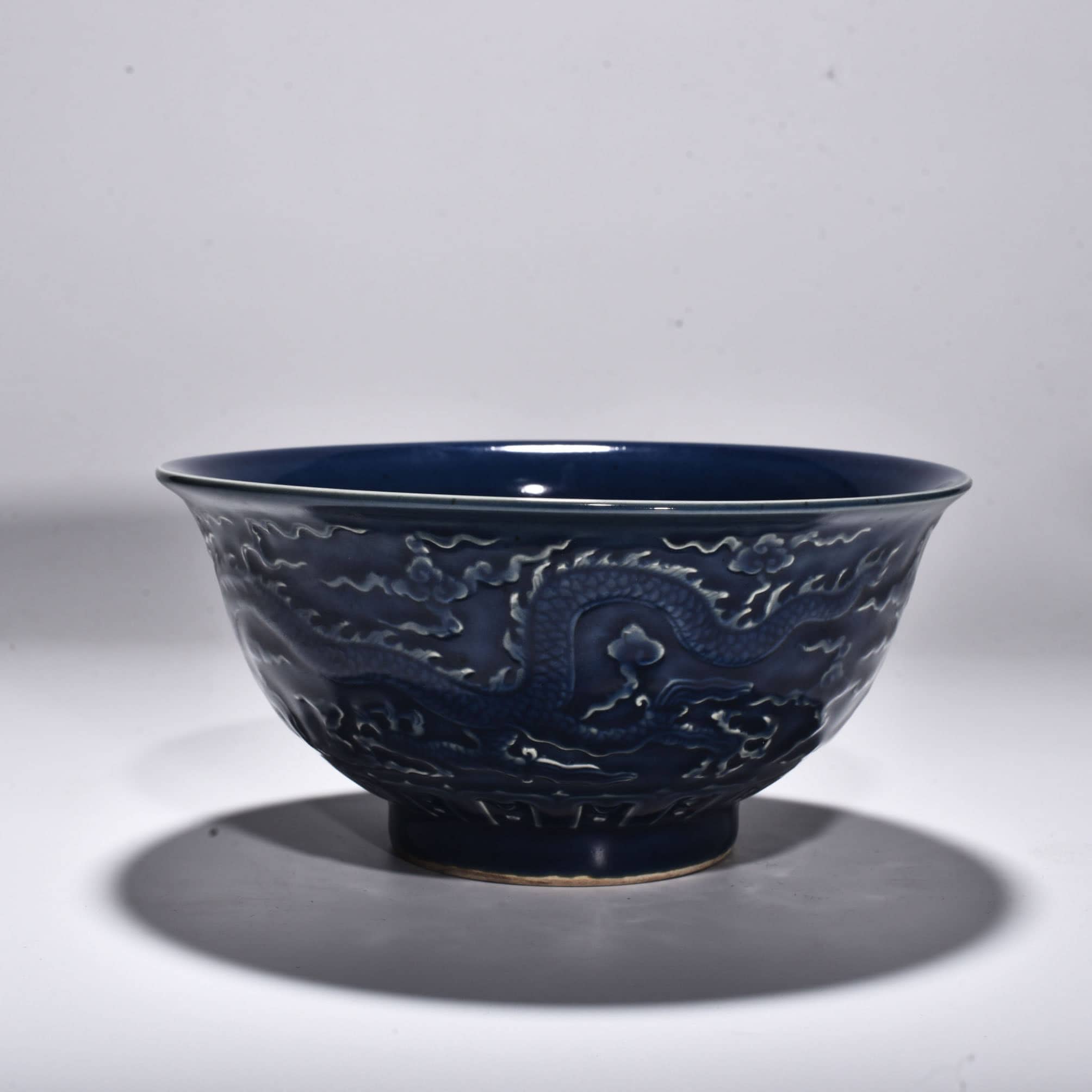 Ming Dynasty Xuande blue glazed bowl