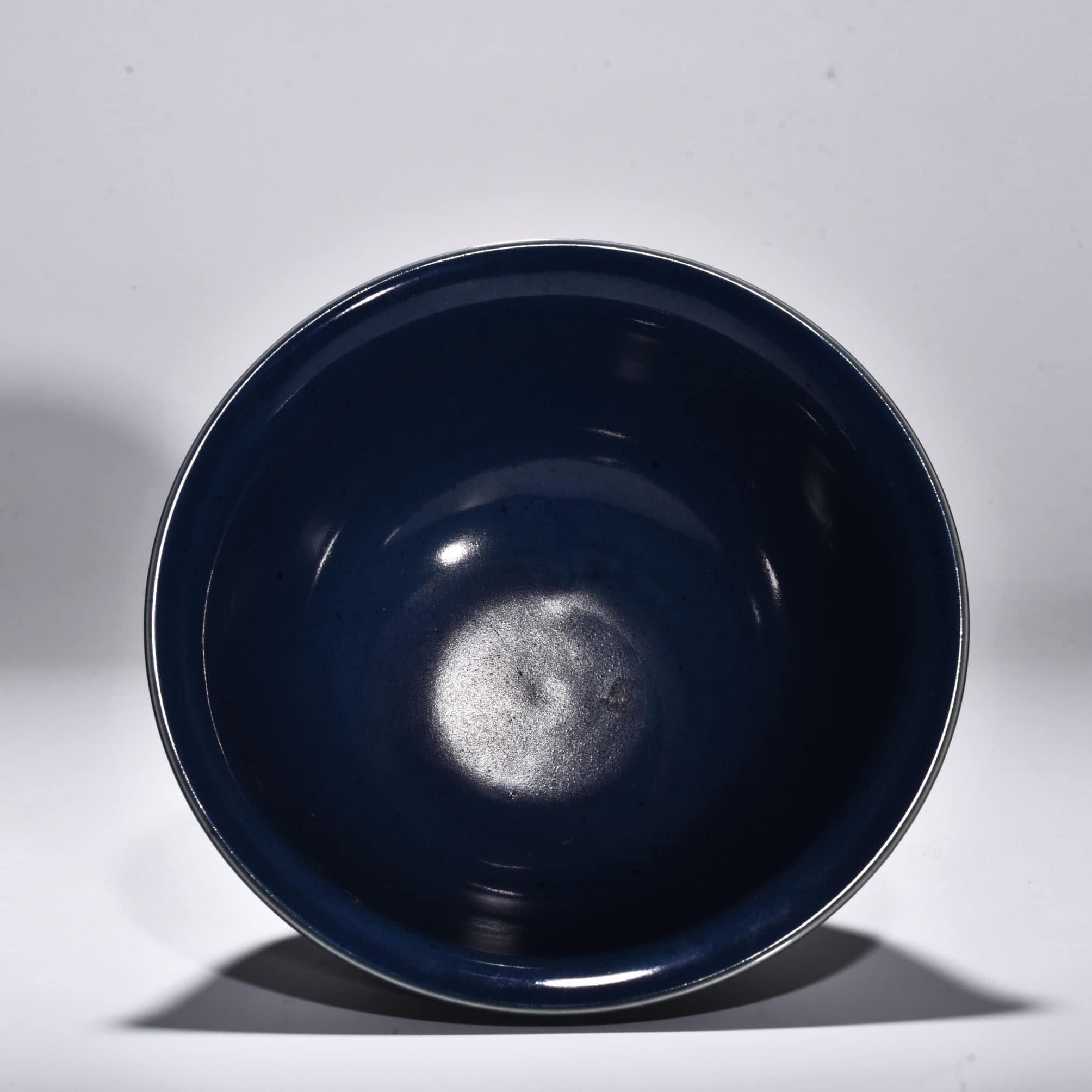 Ming Dynasty Xuande blue glazed bowl
