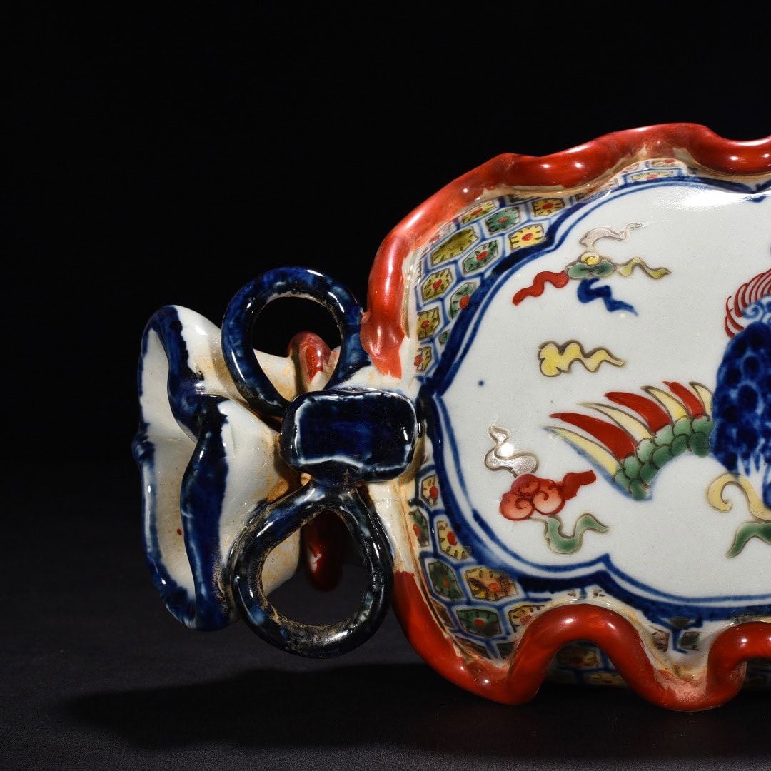 Ming Dynasty Xuande blue and white dragon and phoenix pattern pillow