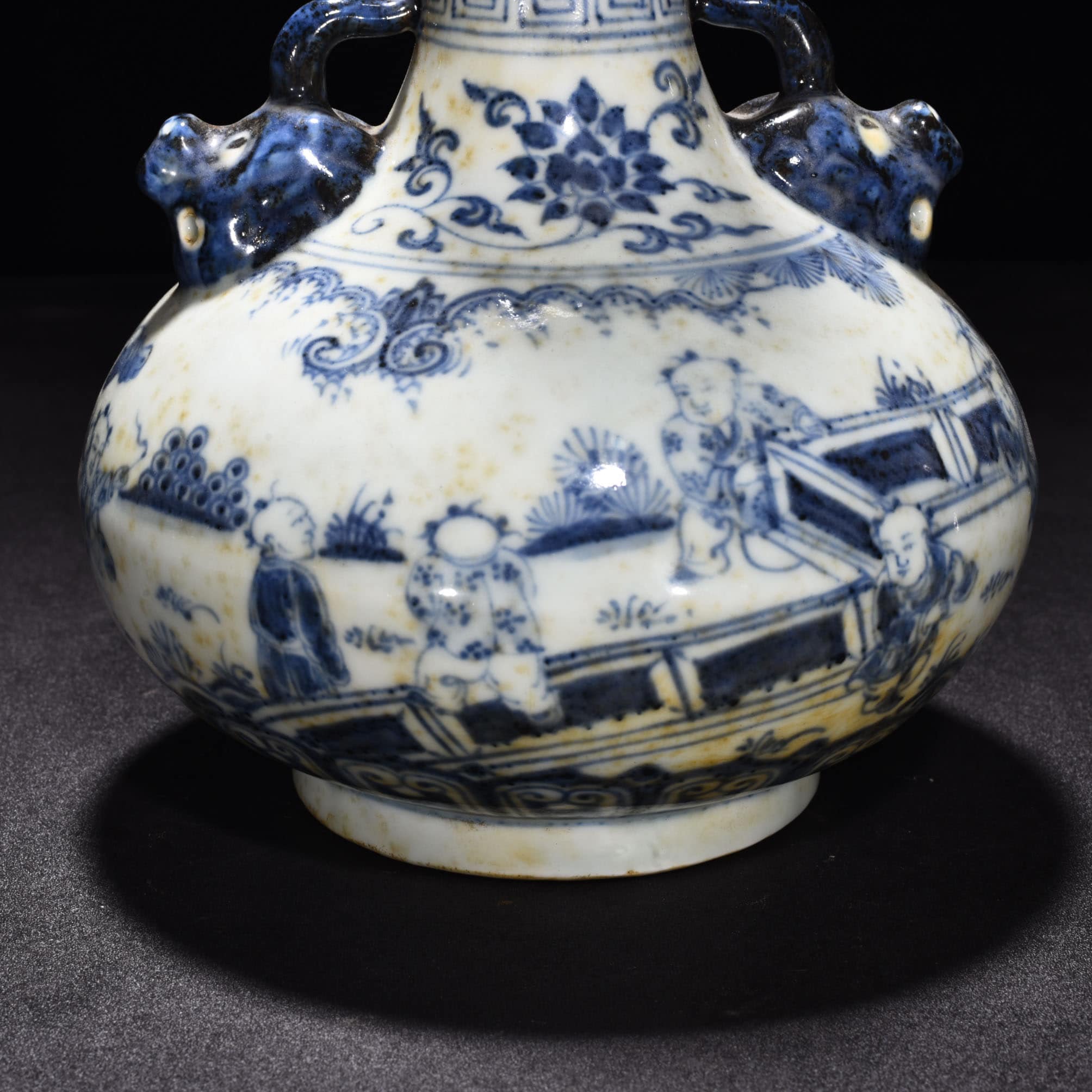 Ming Dynasty Xuande blue and white vase with animal ears