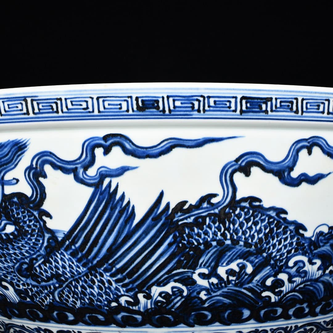 Ming Dynasty Xuande blue and white seawater basin