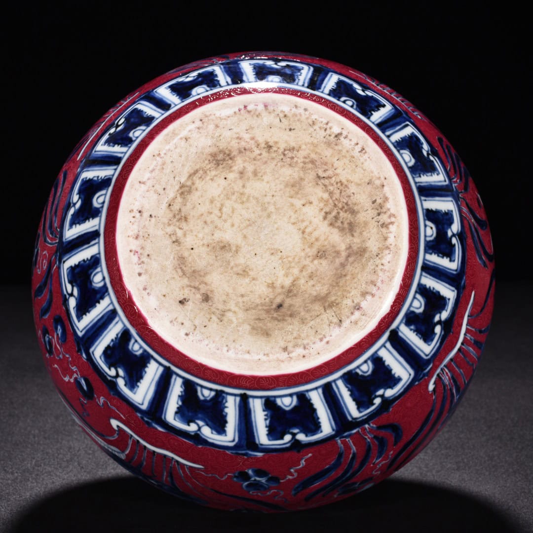 Ming Dynasty Xuande blue and white celestial vase
