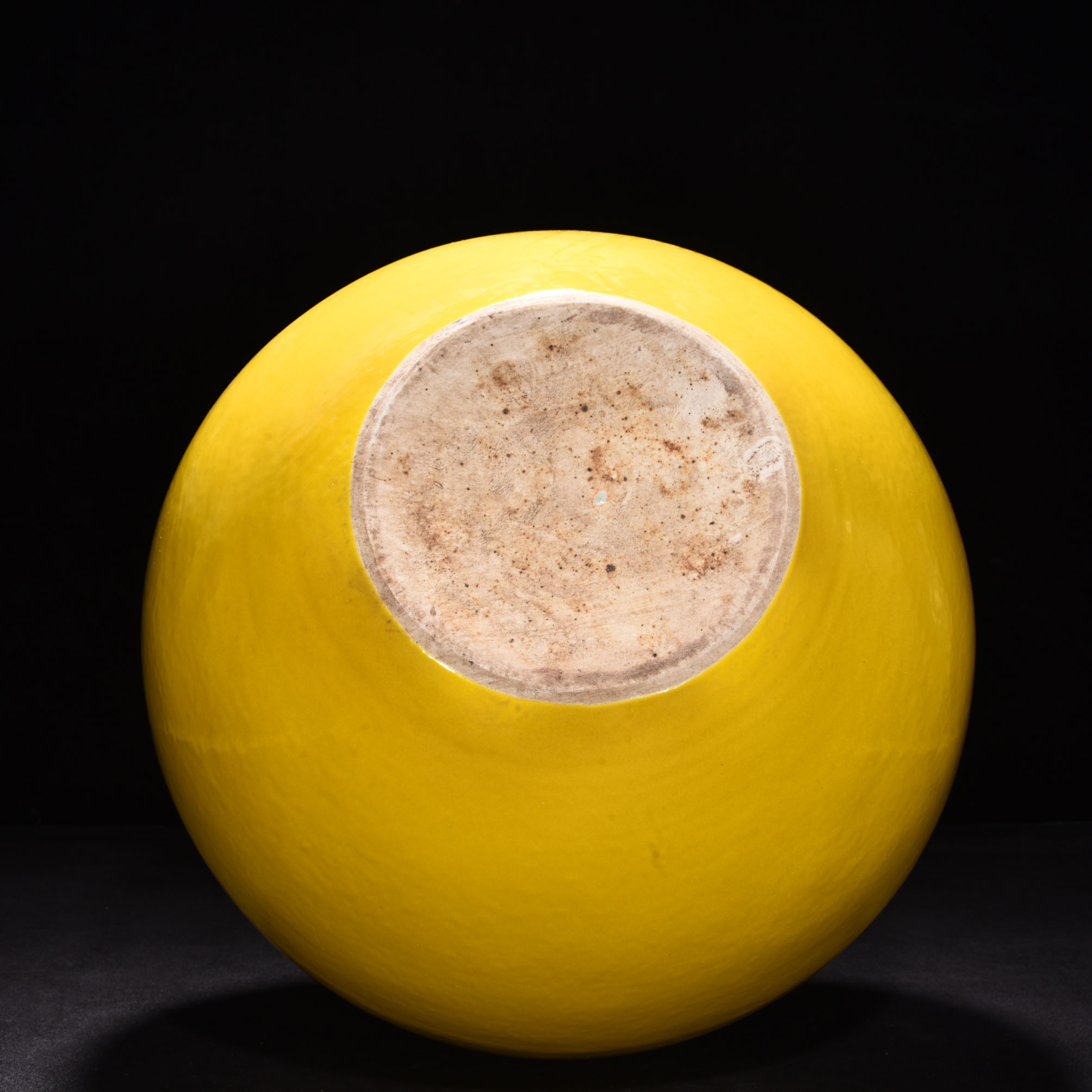 Ming Dynasty Xuande yellow glazed celestial sphere vase