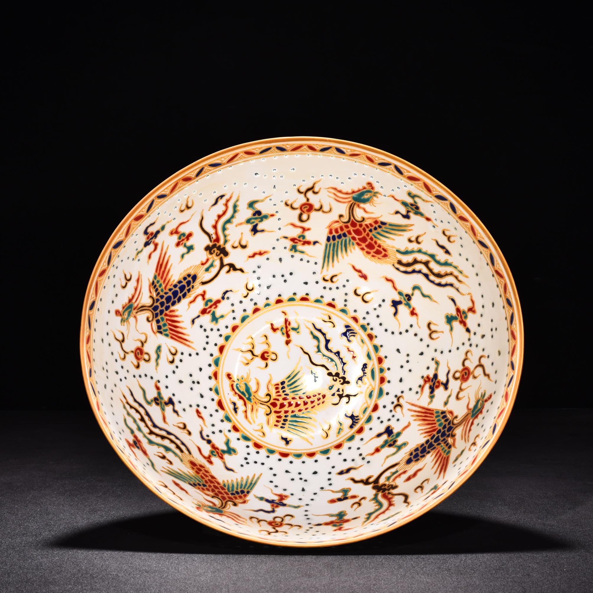 Ming Dynasty Chenghua gold painted exquisite thin bowl