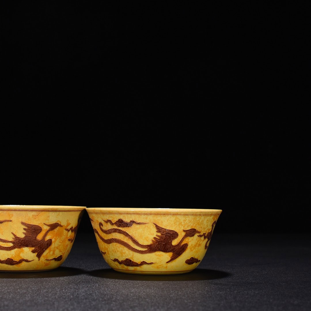 Ming Dynasty Chenghua Jiao yellow glaze cylinder cup