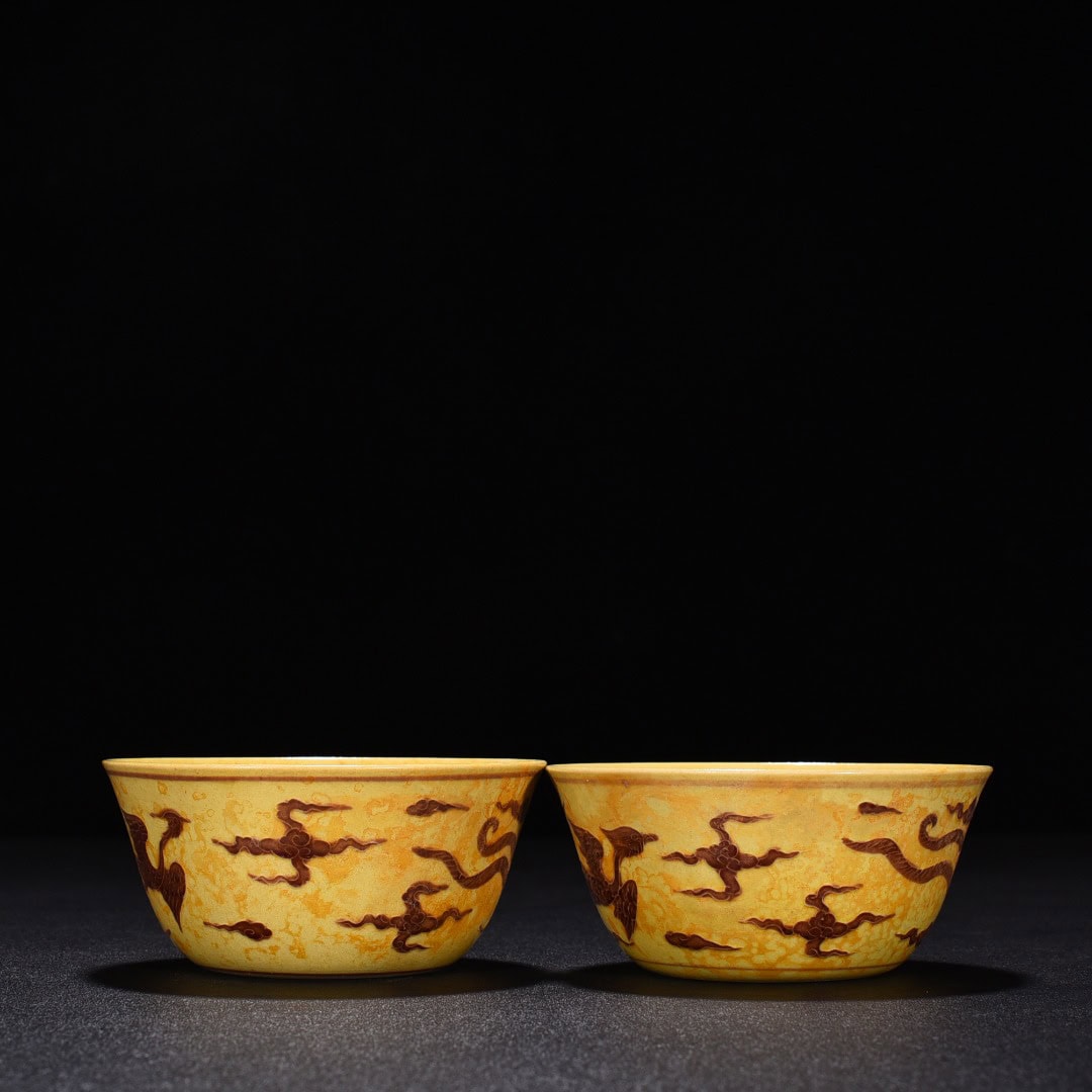 Ming Dynasty Chenghua Jiao yellow glaze cylinder cup
