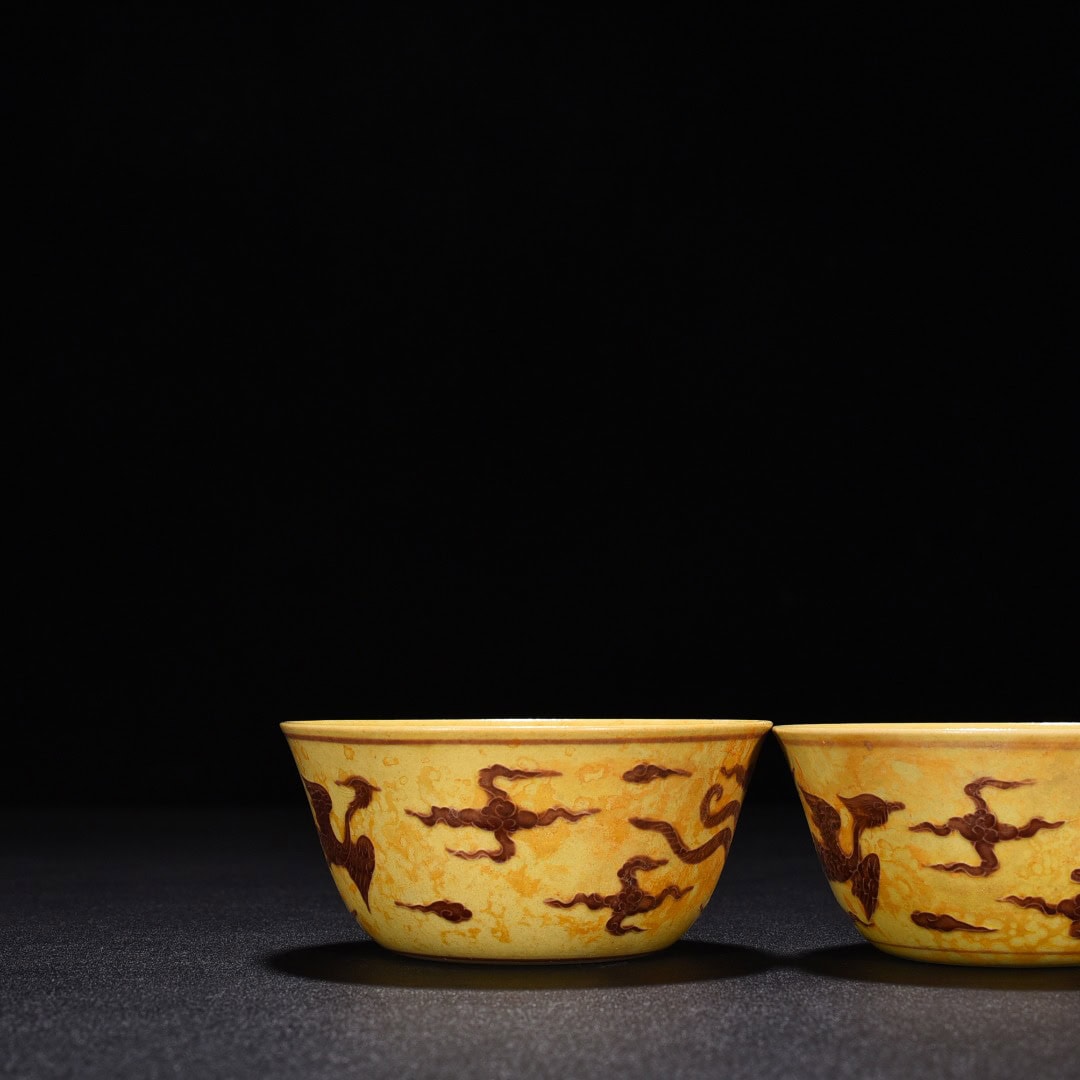 Ming Dynasty Chenghua Jiao yellow glaze cylinder cup