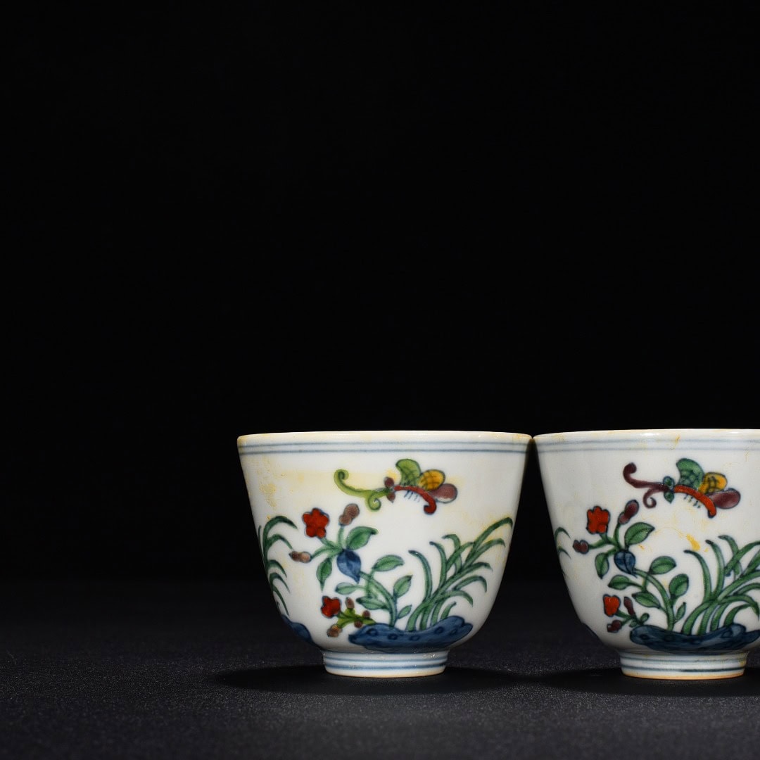 Ming Dynasty Cheng Hua Doucai cup with purple butterfly