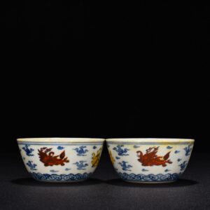 Ming Dynasty Chenghua Doucai purple cylinder cup