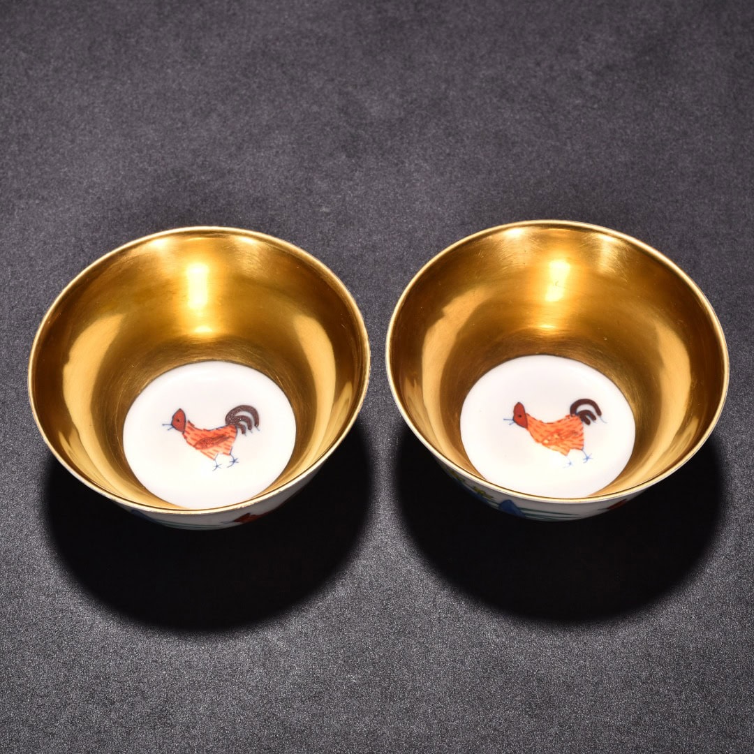 Ming Dynasty Chenghua Dou color gilt chicken cup