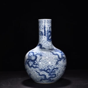 Ming Dynasty Chenghua seawater celestial sphere bottle