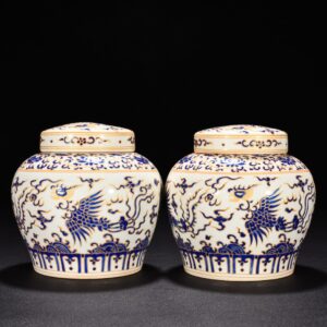 Ming Dynasty Chenghua blue color painted golden phoenix pattern jar