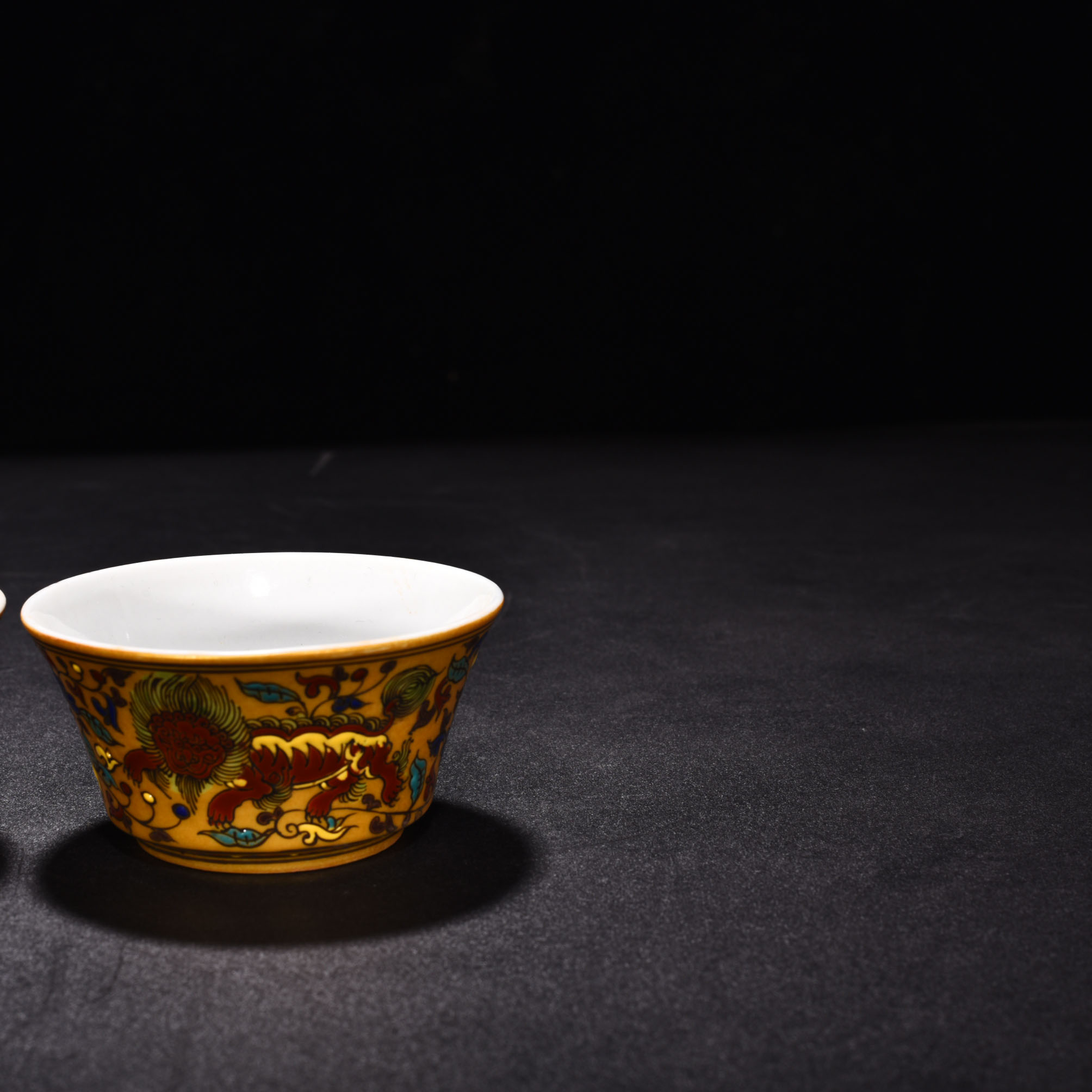 Ming Dynasty Chenghua Golden Lion Ruyi Cup