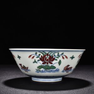 Ming Dynasty Chenghua blue and white multicolored bowl