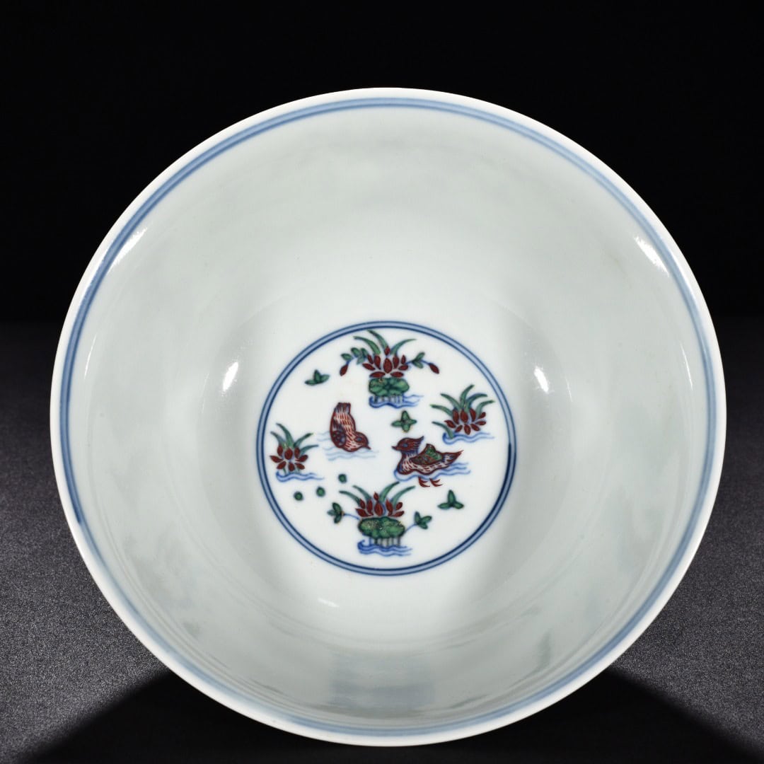 Ming Dynasty Chenghua blue and white multicolored bowl