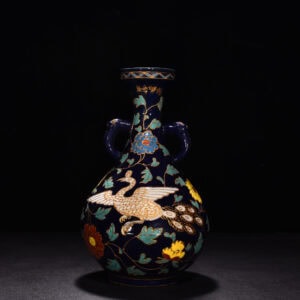 Ming Dynasty Yongle Fahua multicolored peacock flower mouth vase