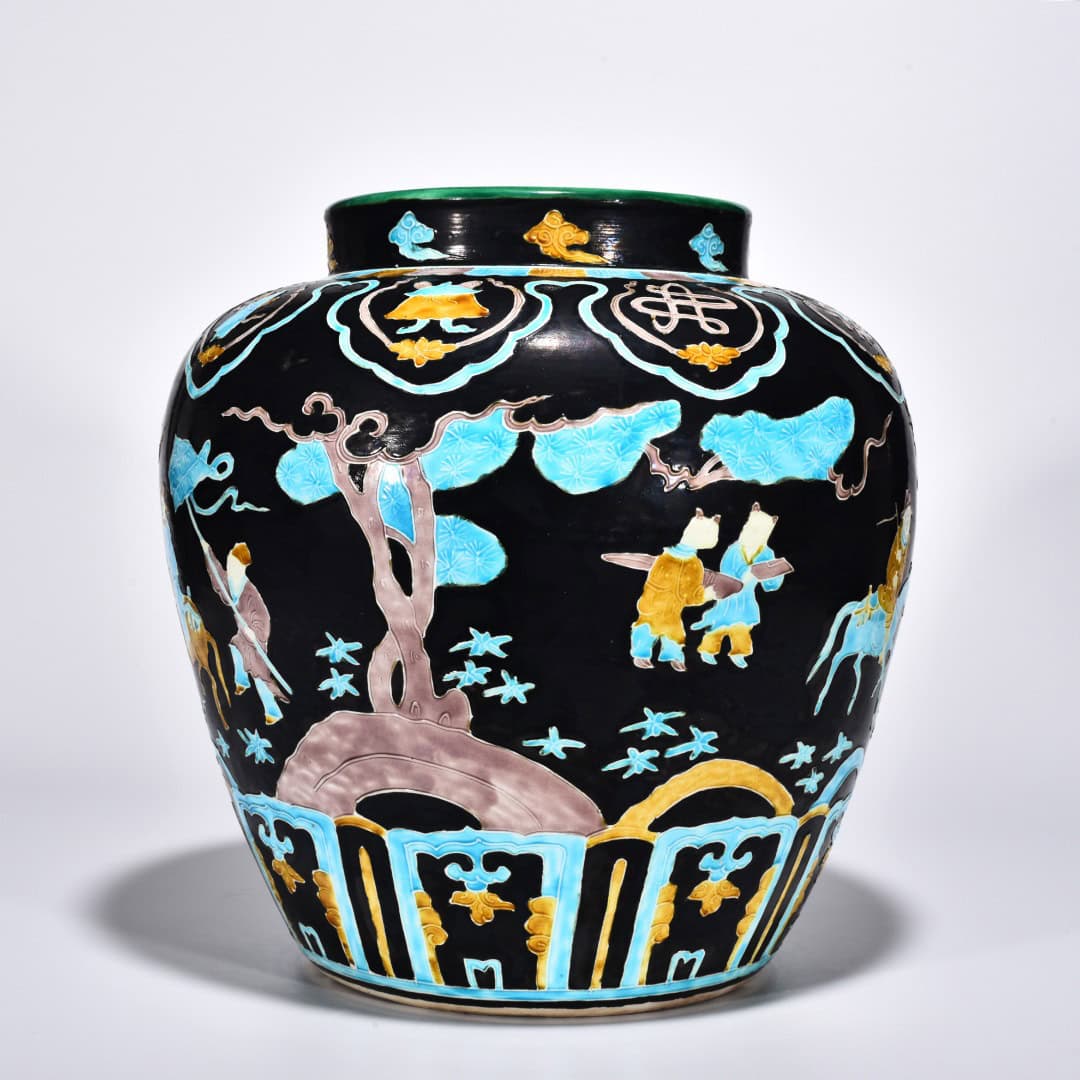 Ming Dynasty Yongle enamel jar