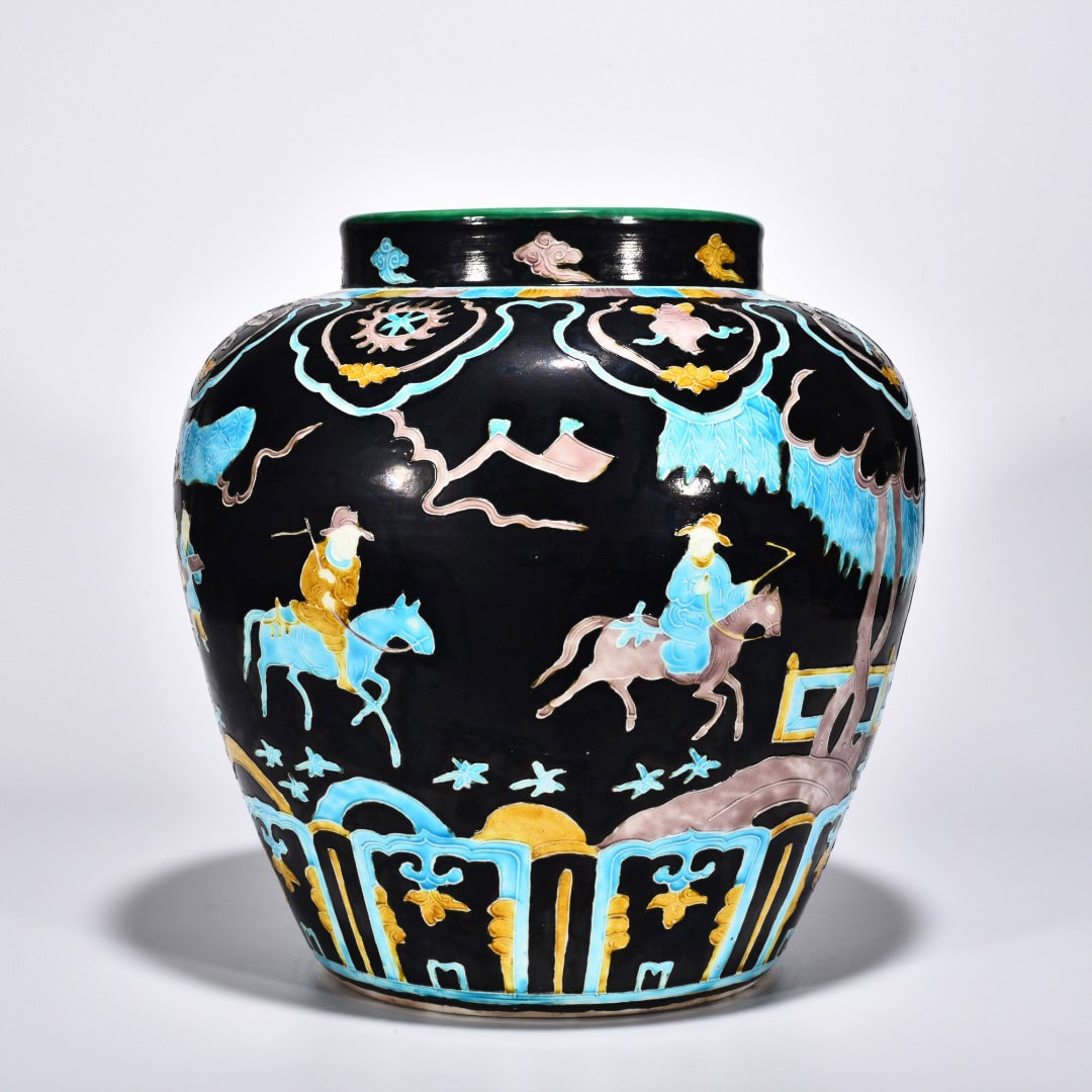Ming Dynasty Yongle enamel jar