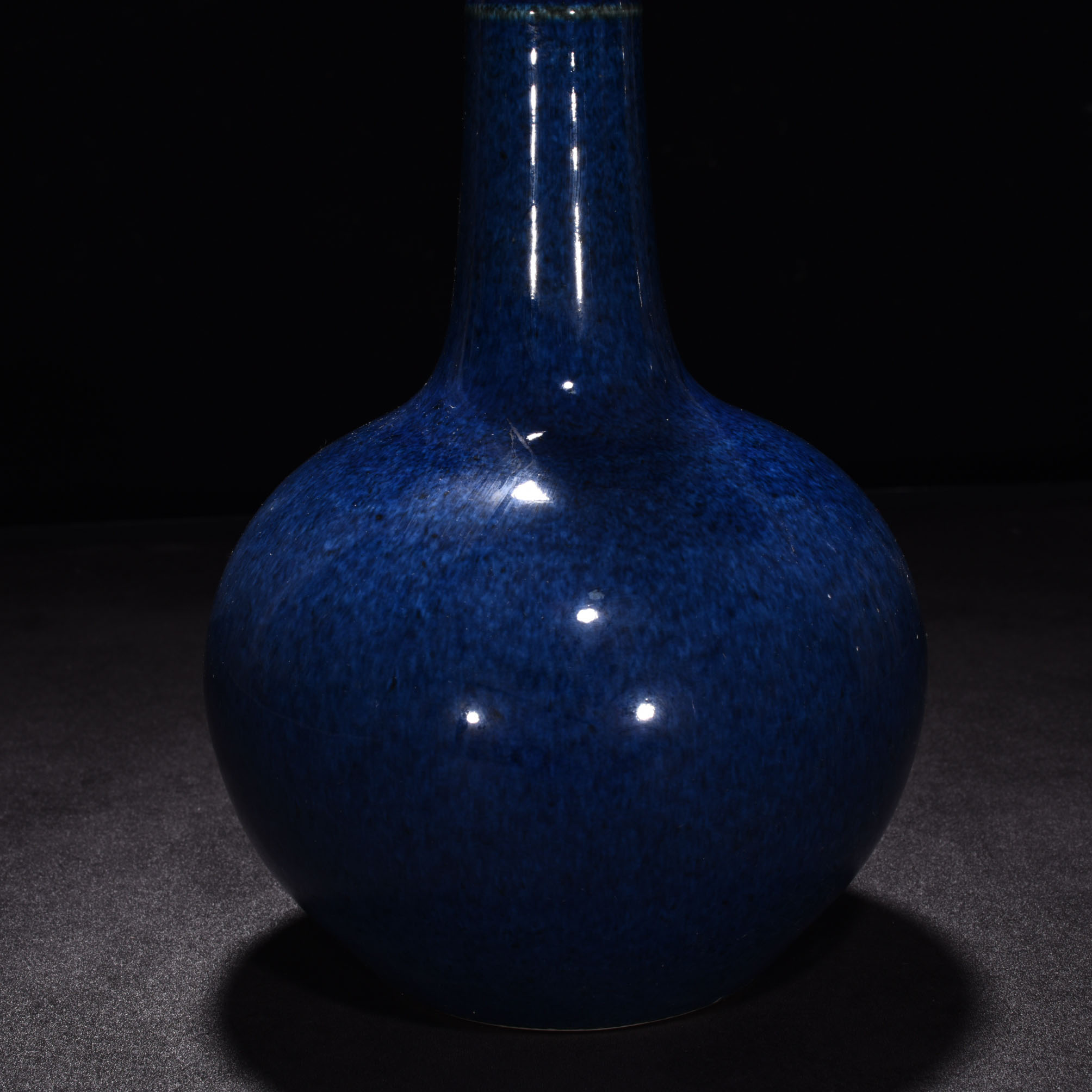 Ming Dynasty Yongle Zheng He blue glaze key vase
