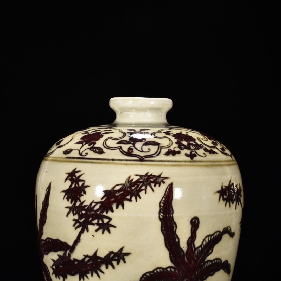 Ming Dynasty Yongle underglaze red bamboo plum vase