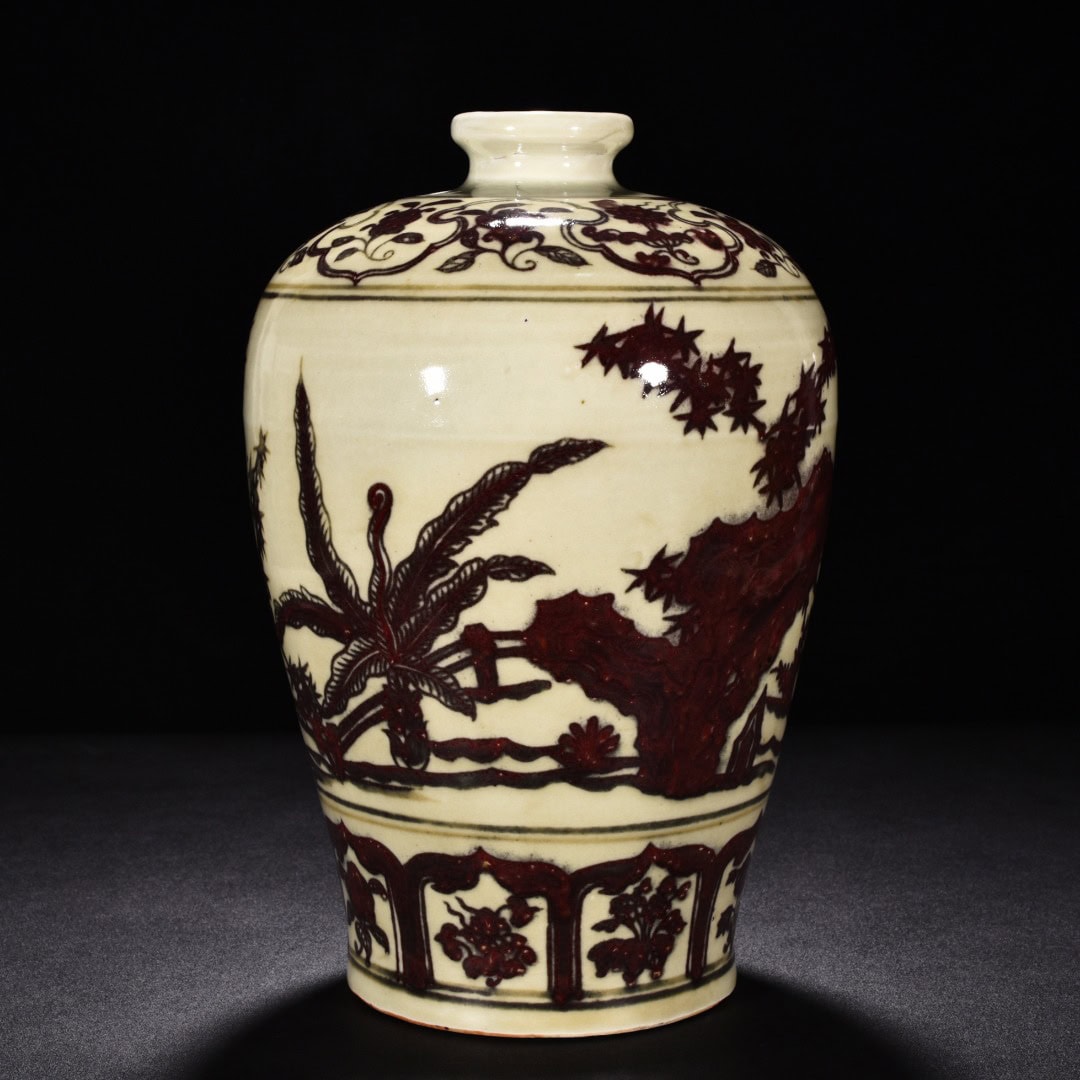 Ming Dynasty Yongle underglaze red bamboo plum vase
