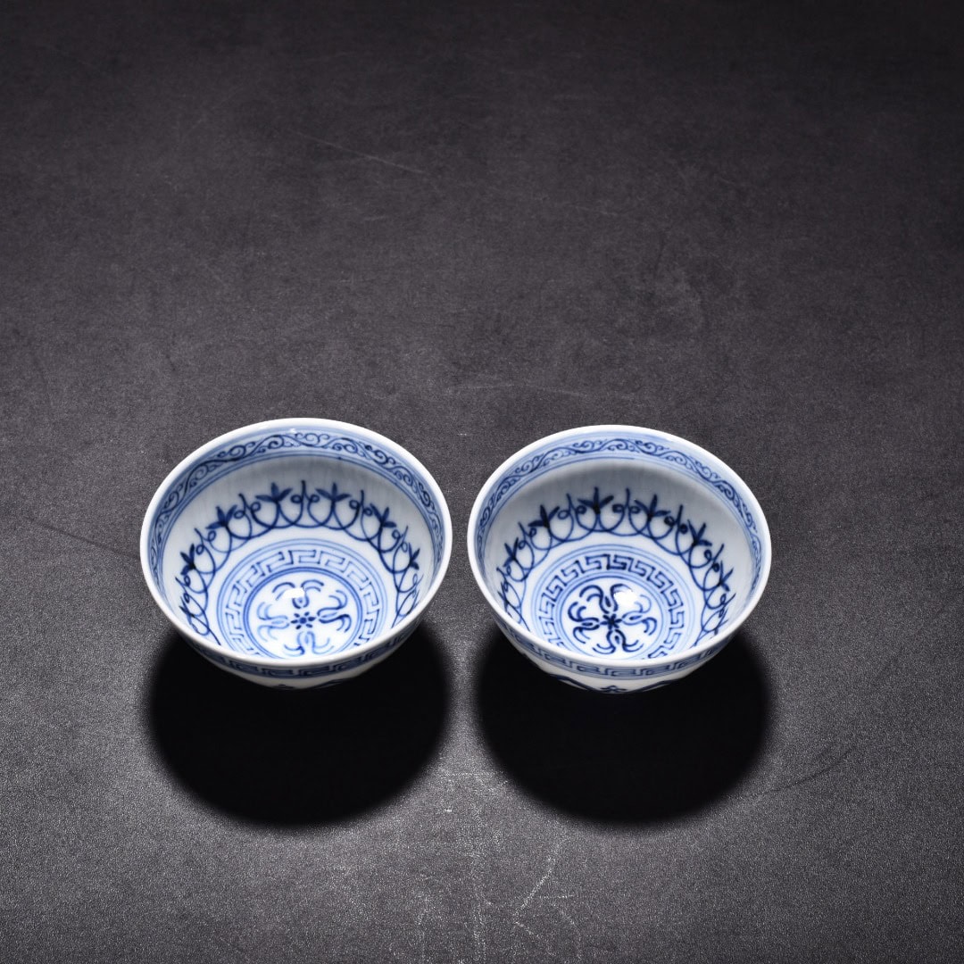 Ming Dynasty Yongle blue and white chicken heart cup