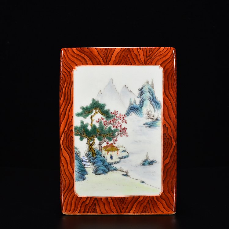 Qing Dynasty Qianlong wood grain landscape