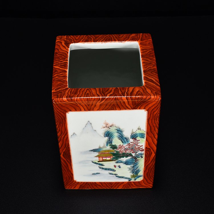 Qing Dynasty Qianlong wood grain landscape
