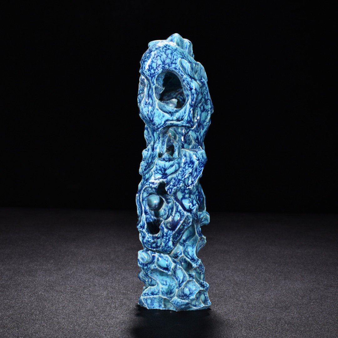 Qing Dynasty Qianlong Jun glazed mountain stone ornament statue