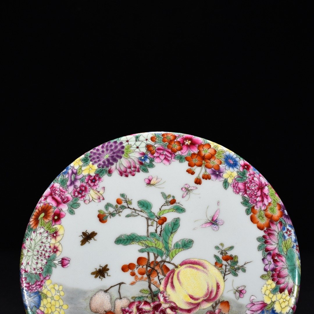 Qing Dynasty Qianlong enamel colorful box