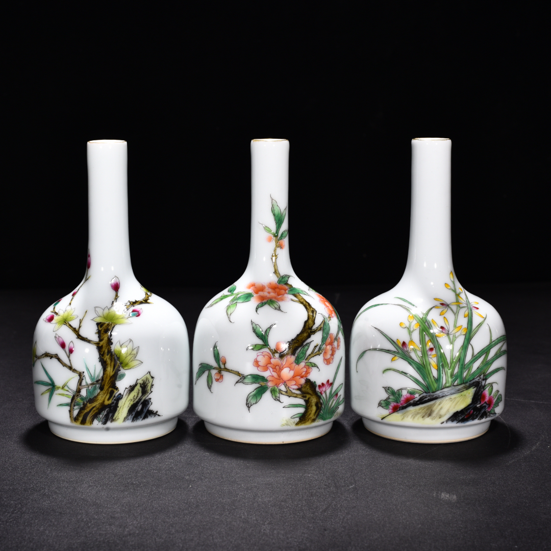 Qing Dynasty Qianlong enamel twelve flower gods rattle statue