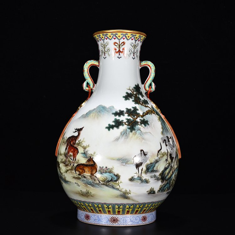 Qing Dynasty Qianlong enamel color ear vase