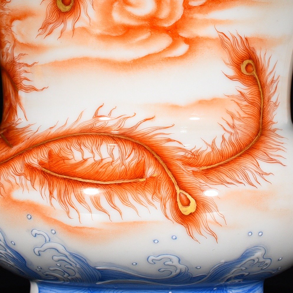 Qing Dynasty Qianlong alum red slag bucket