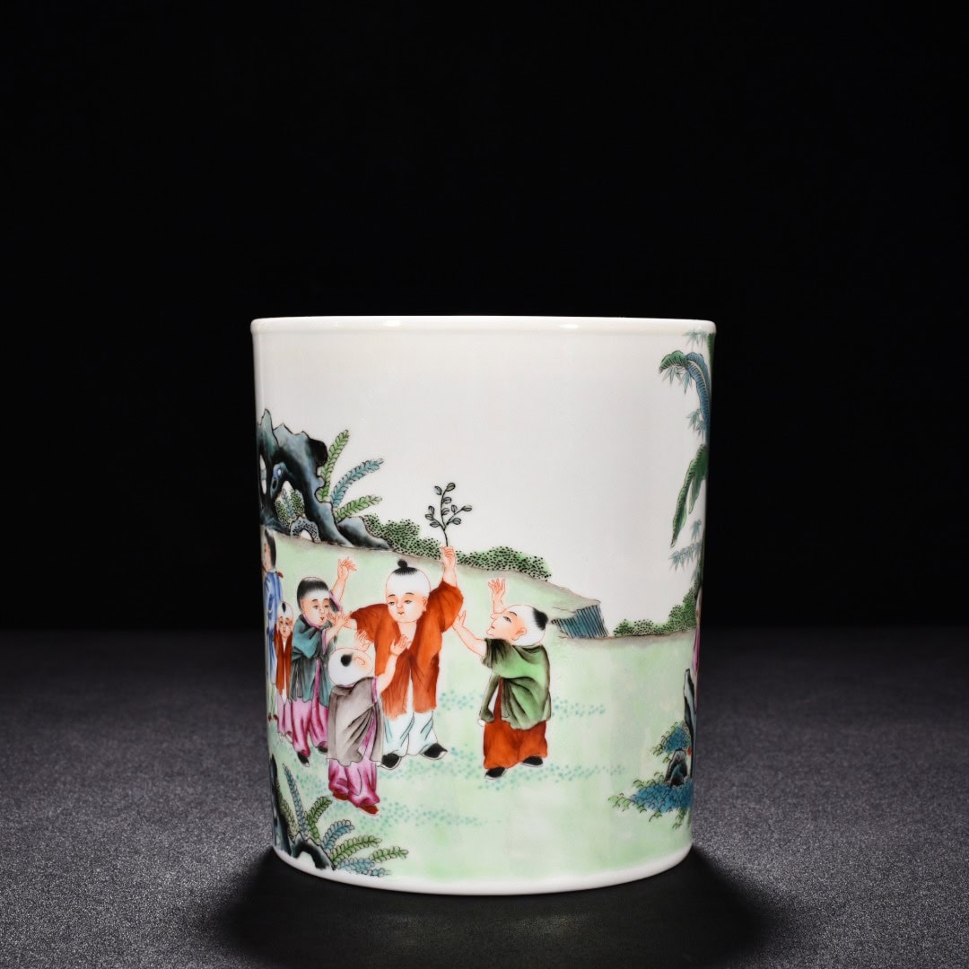 Qing Dynasty Qianlong pastel pen holder