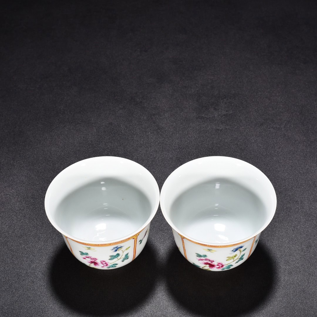 Qing Dynasty Qianlong pastel cup with four seasons flower