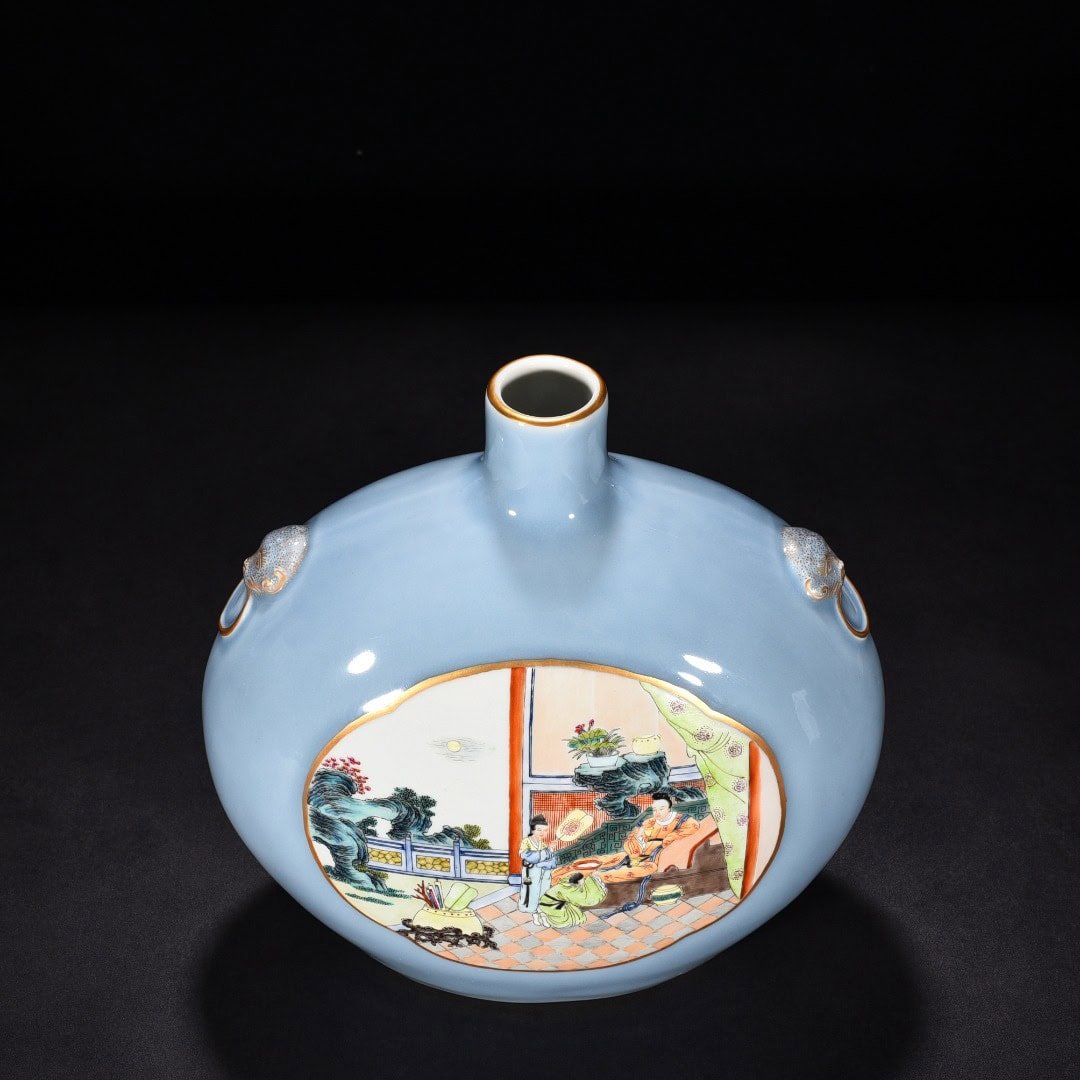 Qing Dynasty Qianlong pink celadon glaze flat bottle