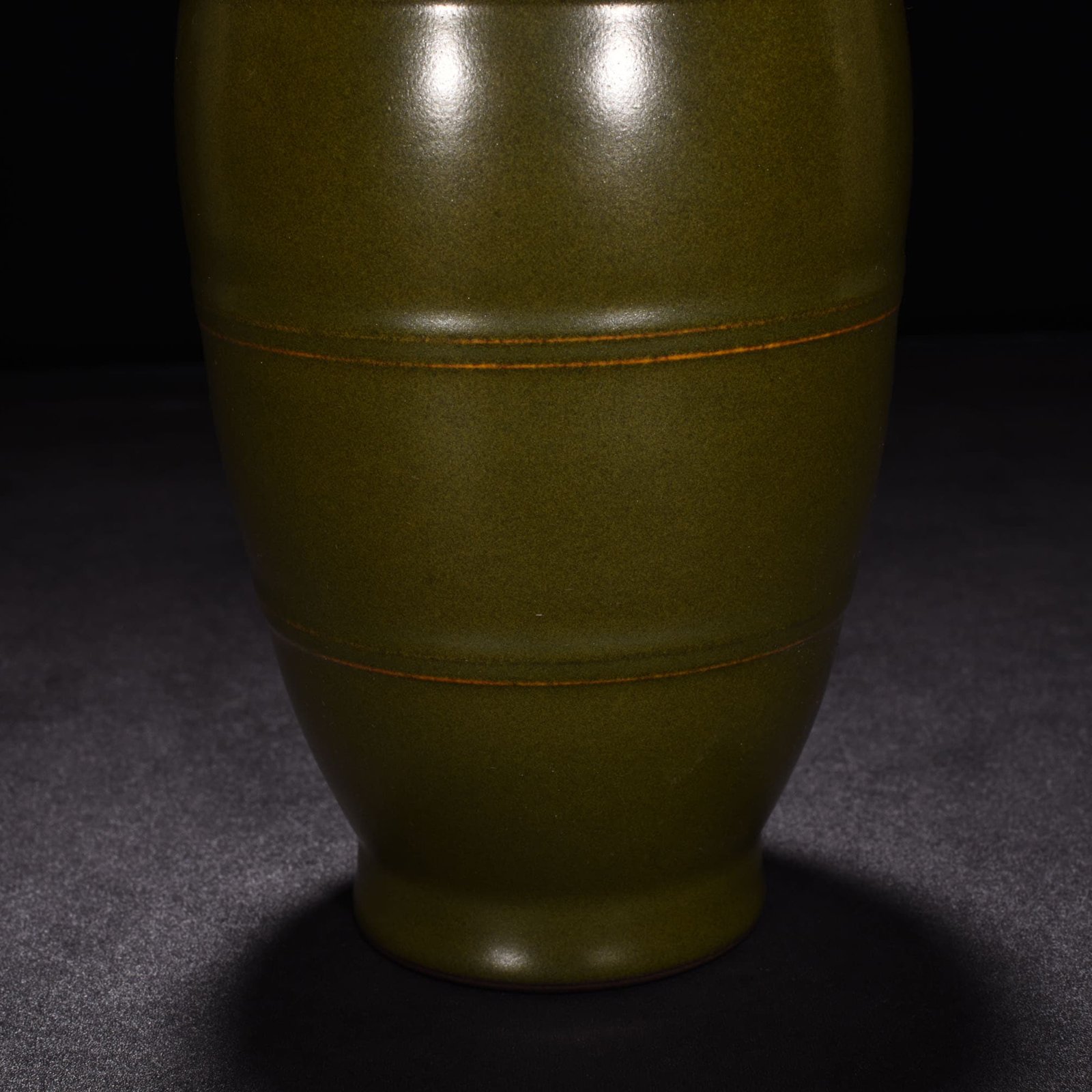Qing Dynasty Qianlong tea powder glazed amphorae