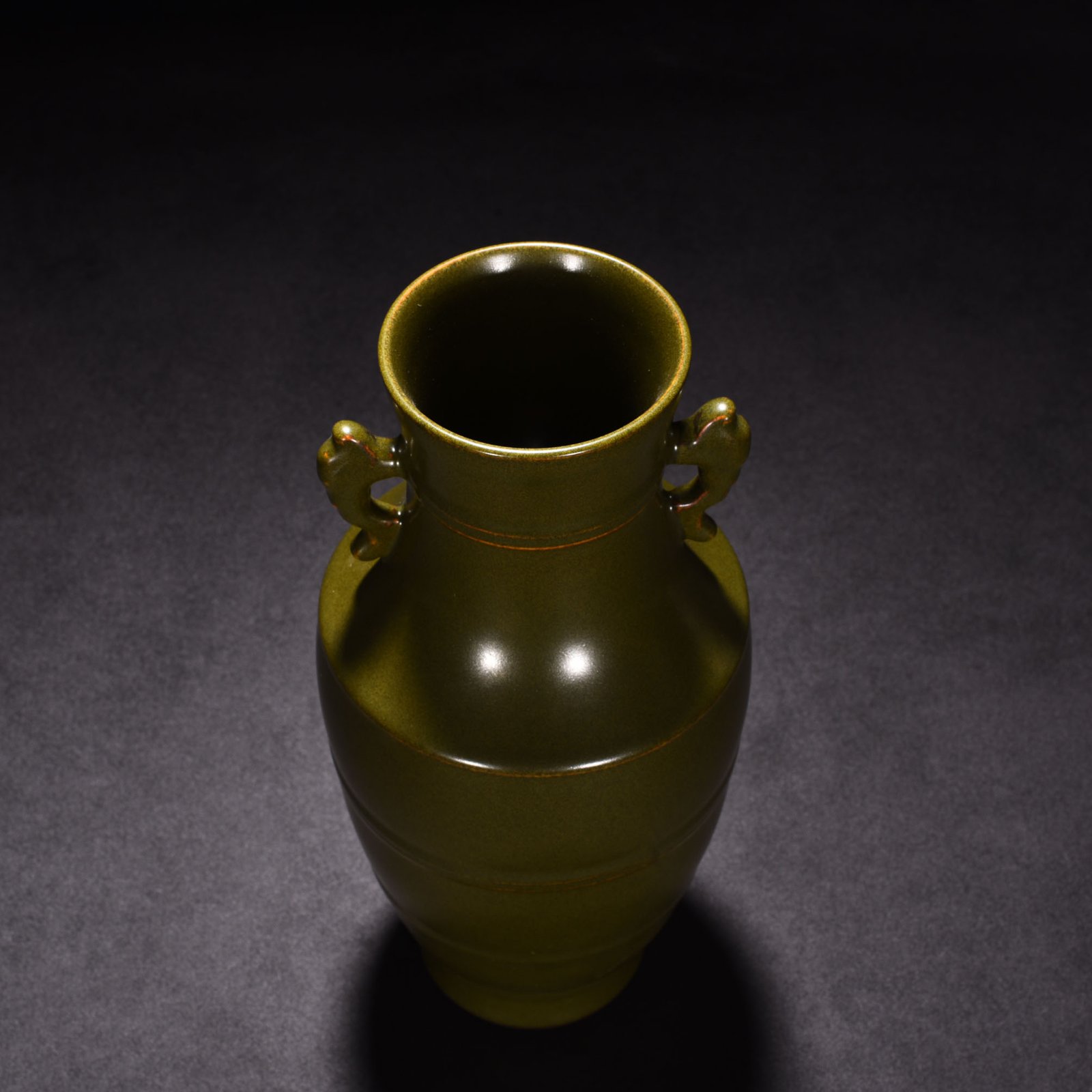 Qing Dynasty Qianlong tea powder glazed amphorae