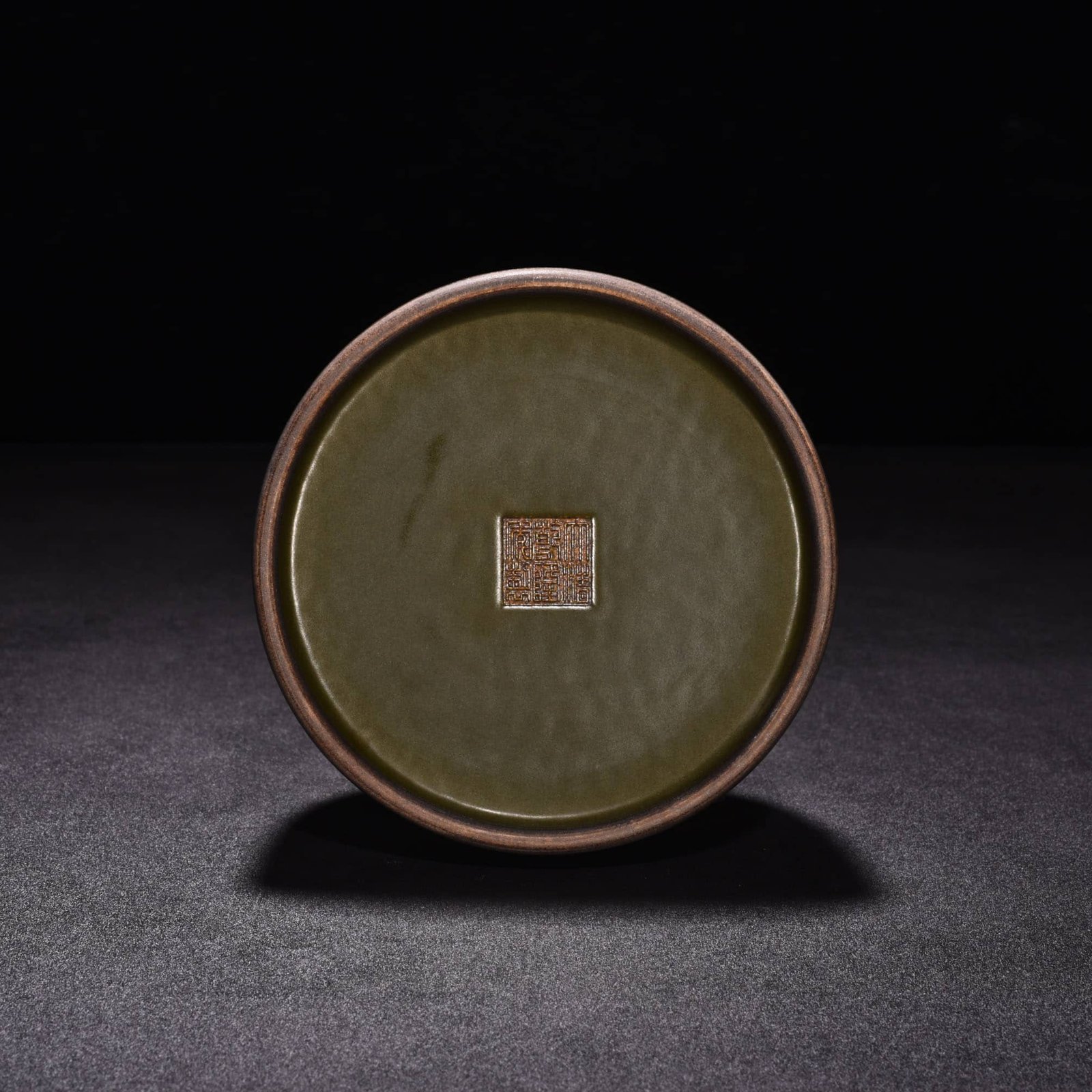 Qing Dynasty Qianlong Taibai Zun tea powder glaze bowl