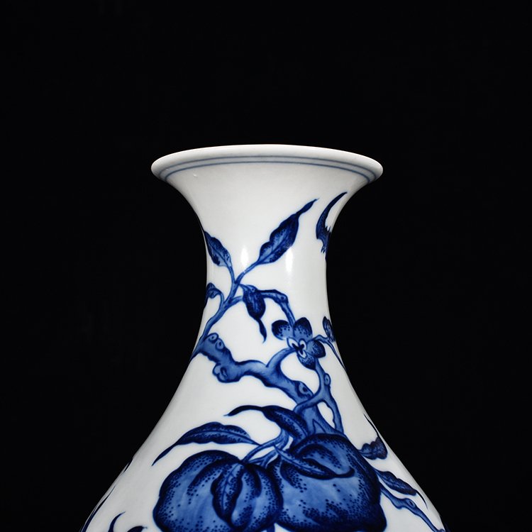 Qing Dynasty Qianlong blue and white olive vase