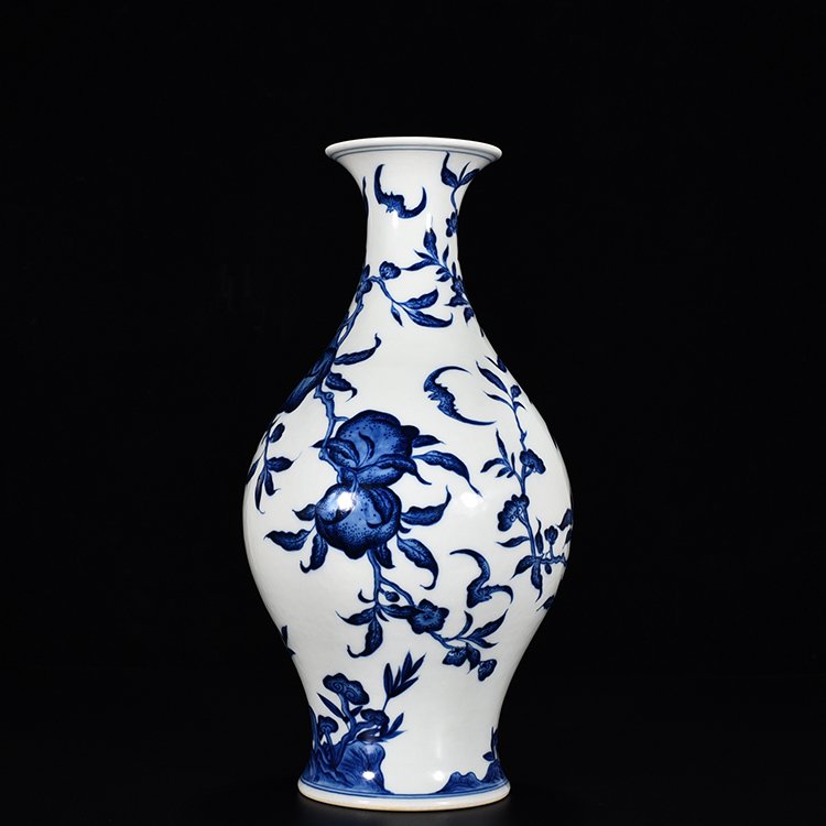 Qing Dynasty Qianlong blue and white olive vase