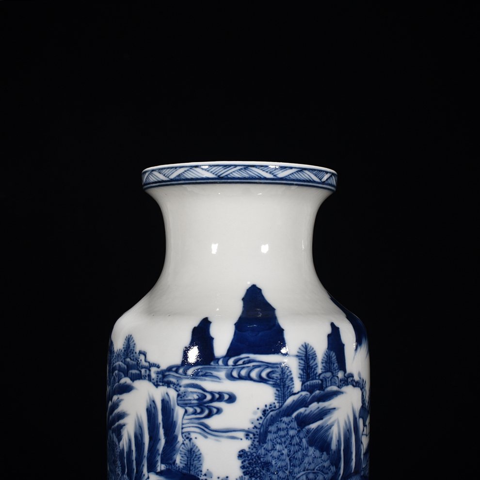 Qing Dynasty Kangxi blue and white landscape stick vase