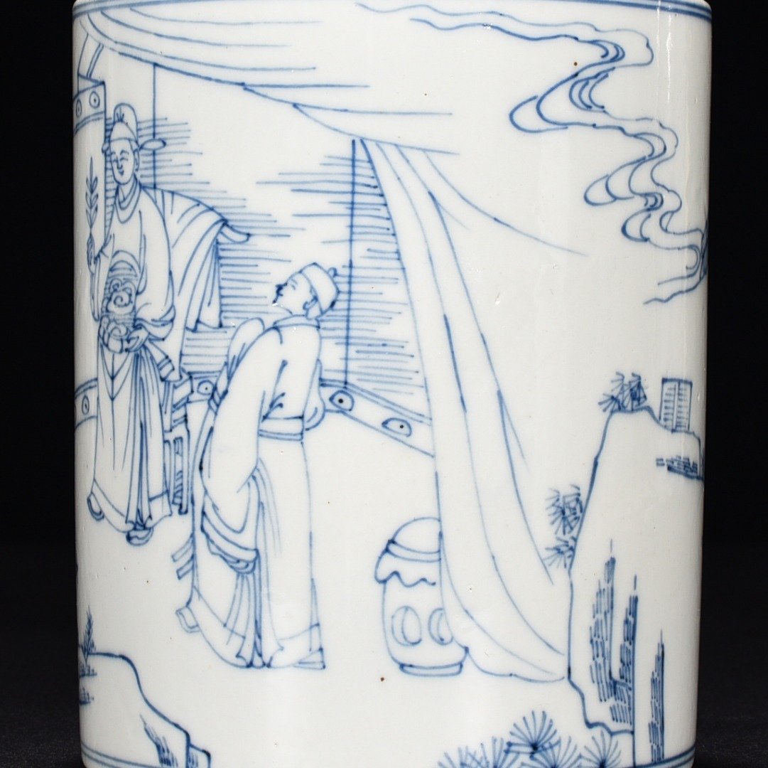 Qing Dynasty Kangxi blue and white line pen holder