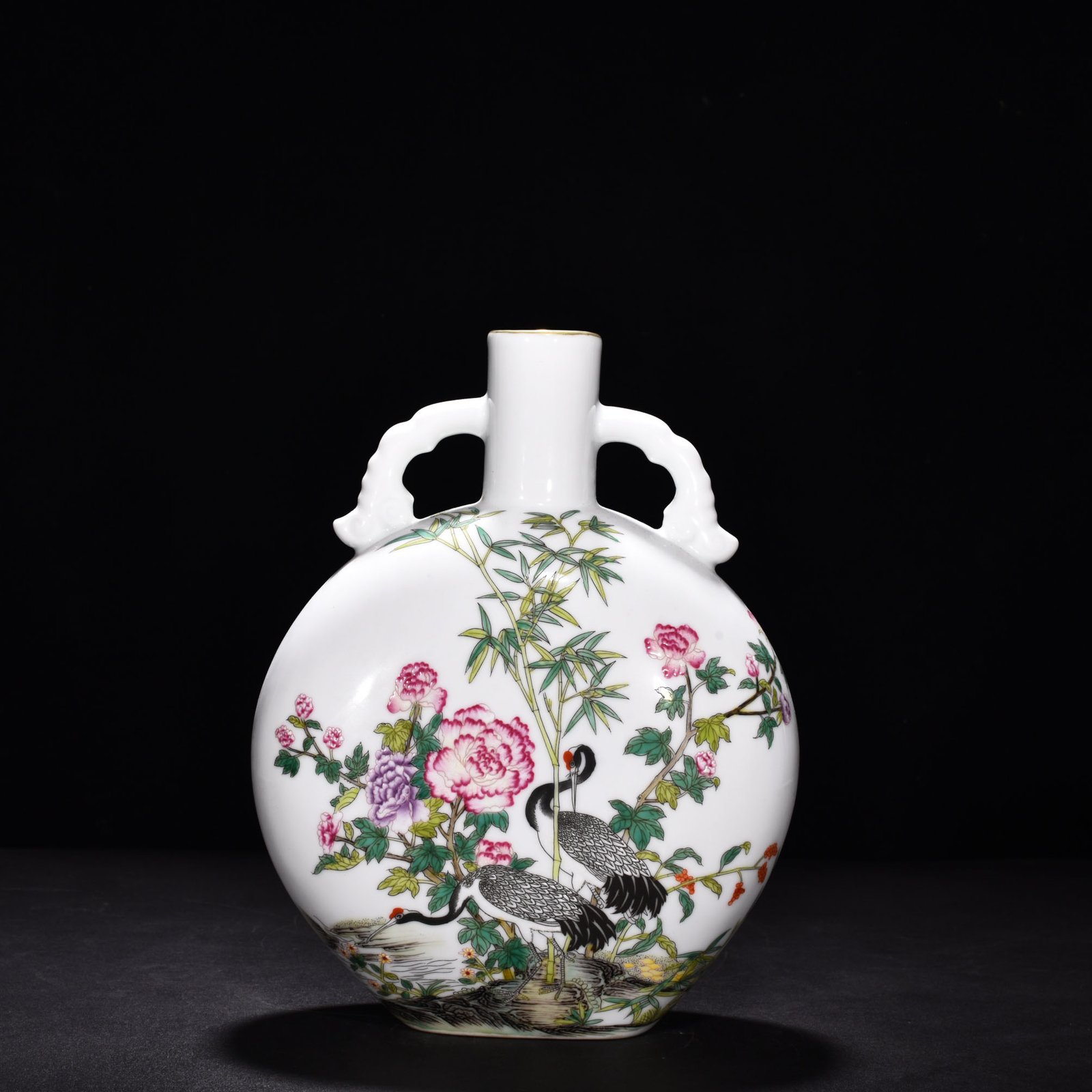Qing Dynasty Yongzheng enamel crane and flower pattern flat vase