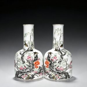 Qing Dynasty Yongzheng enamel spring swallow bell statue