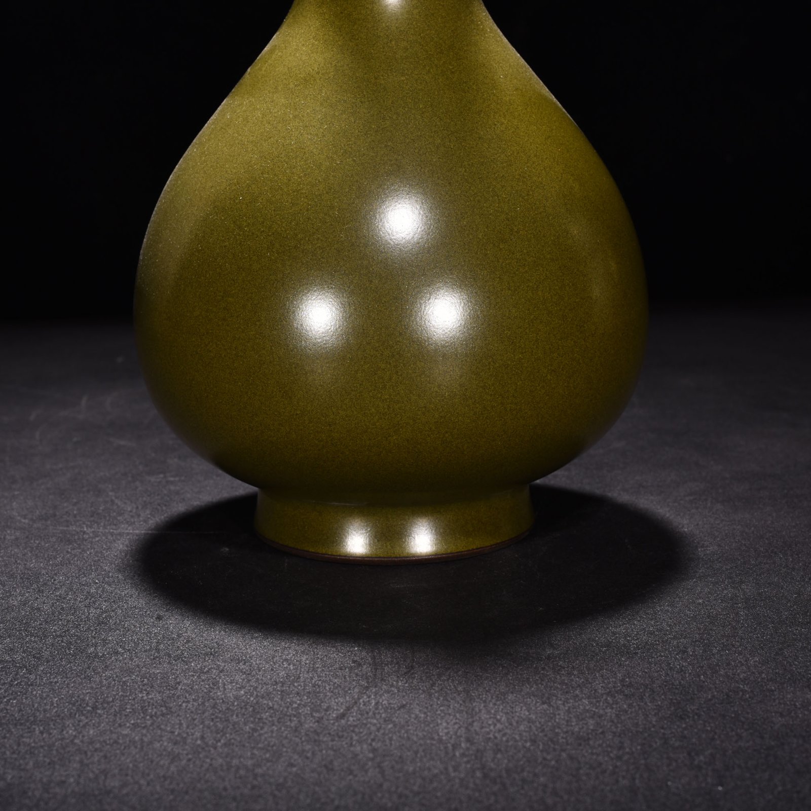 Qing Dynasty Yongzheng tea powder bottle