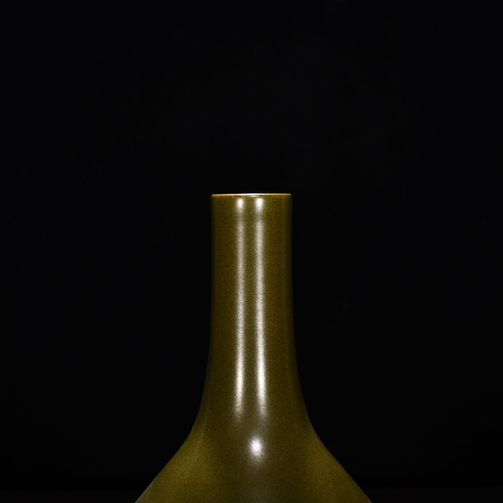 Qing Dynasty Yongzheng tea powder bottle